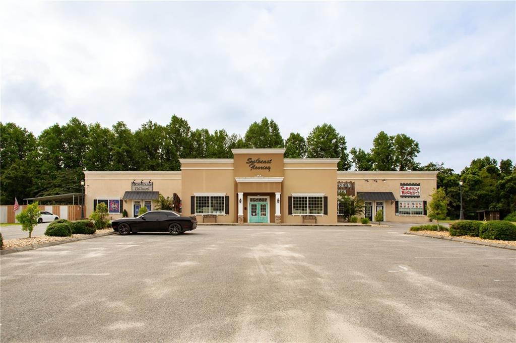 Commercial Sale in Blackshear