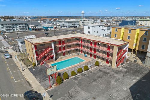 124 Hamilton Ave, Seaside Heights, NJ, 08751-2320 | Card Image