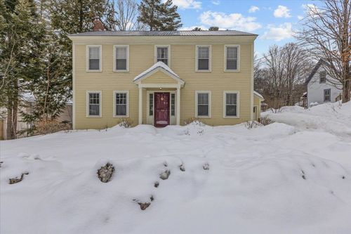305 Congress St, Morristown, VT, 05661-6048 | Card Image