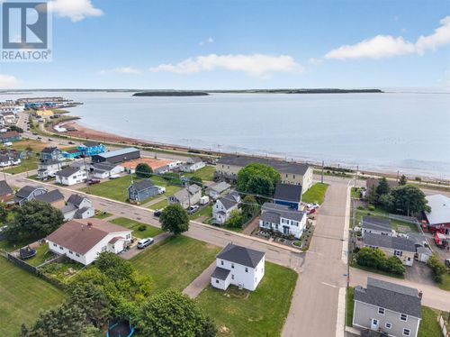489 N Market St, Summerside, PE, C1N1M4 | Card Image