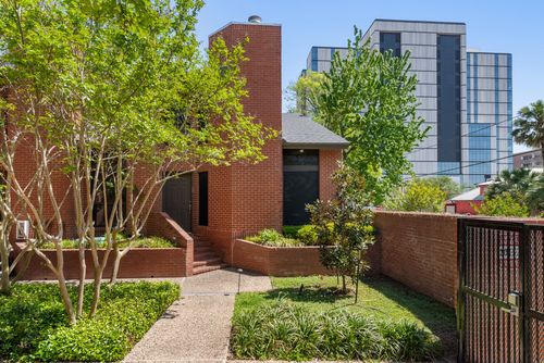 113-510 W 18th St, Austin, TX, 78701-1251 | Card Image