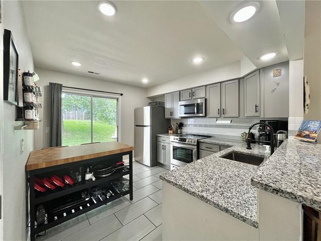 13148 Brougham Dr, House other with 3 bedrooms, 2 bathrooms and null parking in Olathe KS | Image 26