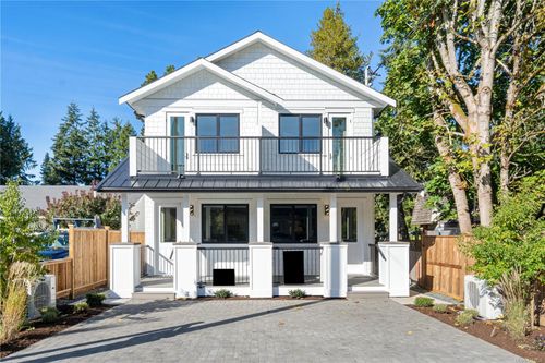 a-149 First Ave W, Qualicum Beach, BC, V9K1G9 | Card Image