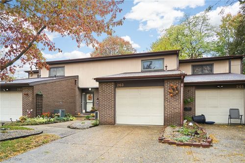 263 Millcreek Dr, Akron, OH, 44307-2217 | Card Image