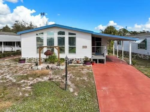 8442 Breeze Hill Dr, Lake Wales, FL, 33898-7212 | Card Image