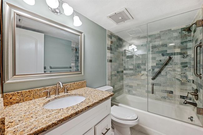 UNIT-1004 - 2413 Bayshore Blvd, Condo with 2 bedrooms, 2 bathrooms and null parking in TAMPA FL | Image 18