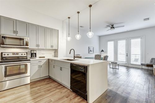 306-1508 Blodgett Street, Houston, TX, 77004 | Card Image