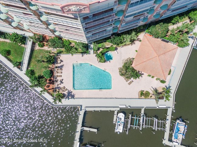 303 - 100 Riverside Dr, Condo with 2 bedrooms, 2 bathrooms and null parking in Cocoa FL | Image 34