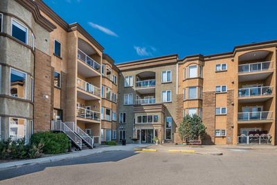 226 - 5300 48 St, Condo with 1 bedrooms, 2 bathrooms and 1 parking in Red Deer AB | Image 2