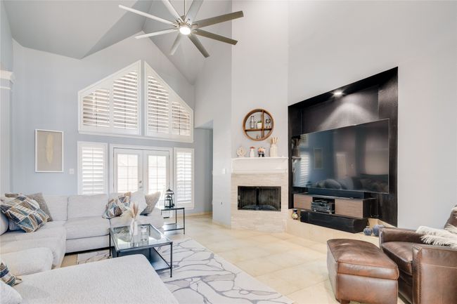 6209 Stewart Blvd, House other with 4 bedrooms, 3 bathrooms and null parking in The Colony TX | Image 9