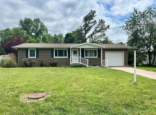 419 Davis Dr, Monett, MO, 65708-1616 | Card Image