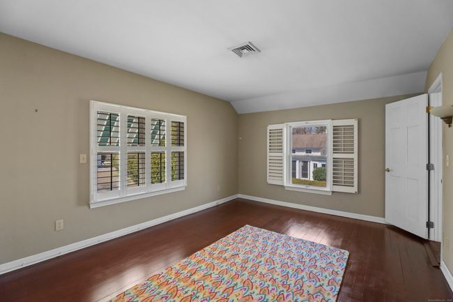 second level spacious bedroom | Image 29