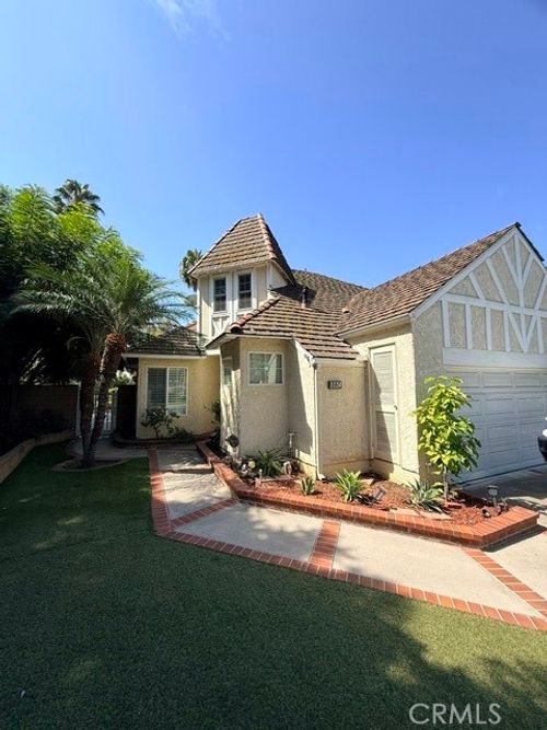 1124 Powell Dr, Placentia, CA, 92870-4218 | Card Image
