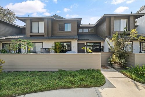 1363 N Schooner Ln, Anaheim, CA, 92801-1780 | Card Image