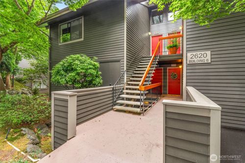 apt-603-2620 4th Ave N, Seattle, WA, 98109-1958 | Card Image