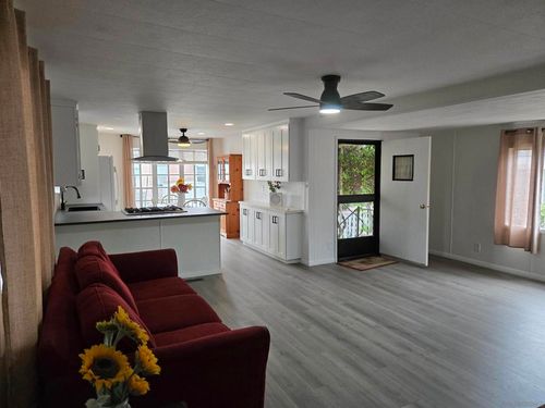36-450 E Bradley Ave, El Cajon, CA, 92021-3048 | Card Image