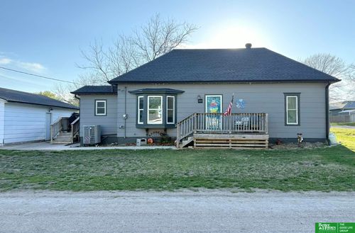 203 S 3rd Ave, Mc Cool Junction, NE, 68401-8005 | Card Image