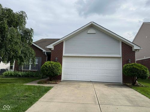 621 Appleseed Dr, Indianapolis, IN, 46217-3578 | Card Image