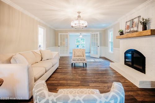 1702 Chamberlain Dr Nw, Wilson, NC, 27896-1560 | Card Image