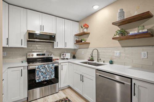 4426 White Aspen Road, Madison, WI, 53707 | Card Image
