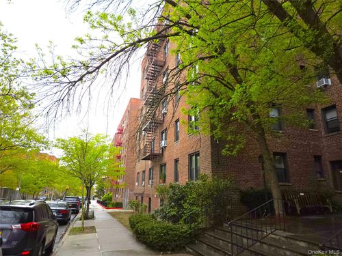 2x-102-18 64th Ave, Forest Hills, NY, 11375-1516 | Card Image