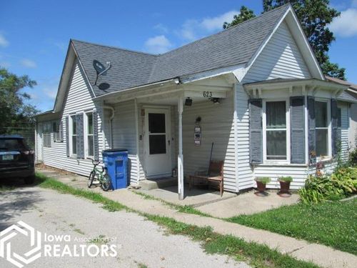 623 Court Ave, Chariton, IA, 50049-1819 | Card Image