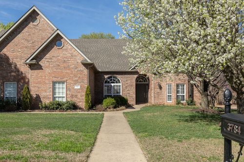 3784 E Chatsworth Rd, Fayetteville, AR, 72703-4839 | Card Image