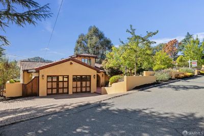 10 Crestview Court, House other with 3 bedrooms, 3 bathrooms and 5 parking in Orinda CA | Image 3