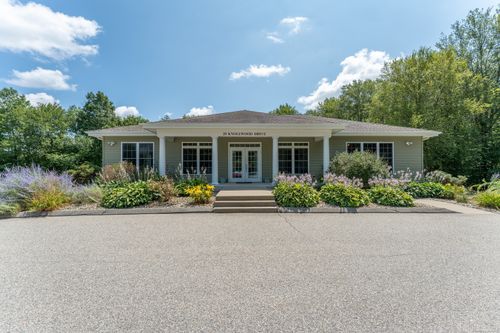 20 Knollwood Dr, Canterbury, CT, 06331-1462 | Card Image