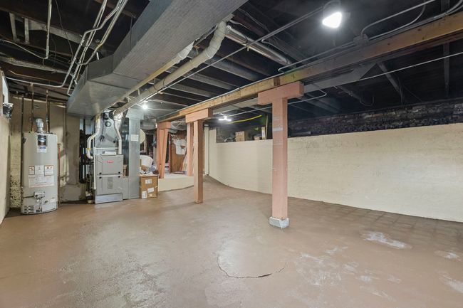 617 W Main St, House other with 4 bedrooms, 2 bathrooms and 8 parking in West Dundee IL | Image 21