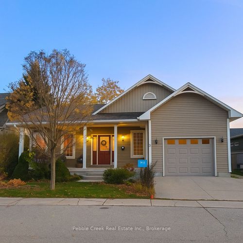 97 St Patrick St, Goderich, ON, N7A2L5 | Card Image