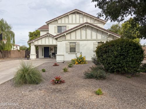 1111 E Blue Spruce Ln, Gilbert, AZ, 85298-7302 | Card Image