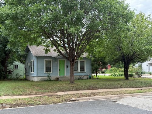 2014 Holly St, Austin, TX, 78702-5523 | Card Image