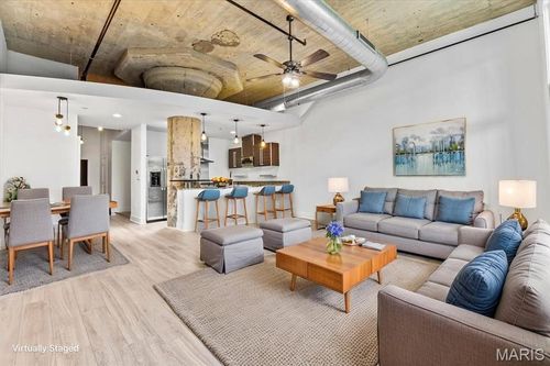 apt-221-4100 Forest Park Ave, Saint Louis, MO, 63108-2889 | Card Image