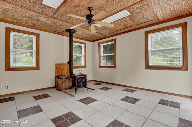 338 Lea Crest Ln, House other with 3 bedrooms, 2 bathrooms and null parking in Hampstead NC | Image 15