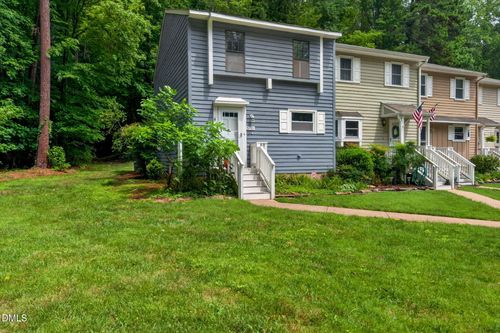 5701 Forest Lawn Ct, Raleigh, NC, 27612-6132 | Card Image