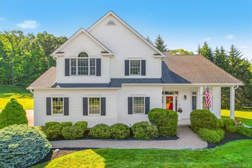 8 Twin Spring Ln, Florida, NY, 10921-1033 | Card Image
