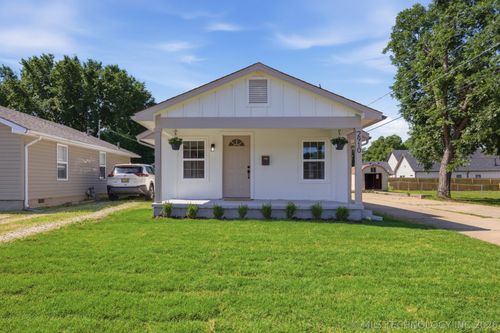 2910 W 48th St, Tulsa, OK, 74107-7502 | Card Image