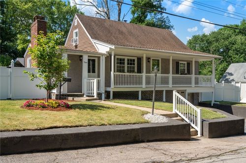 9 Rebecca St, Coventry, RI, 02816-7763 | Card Image