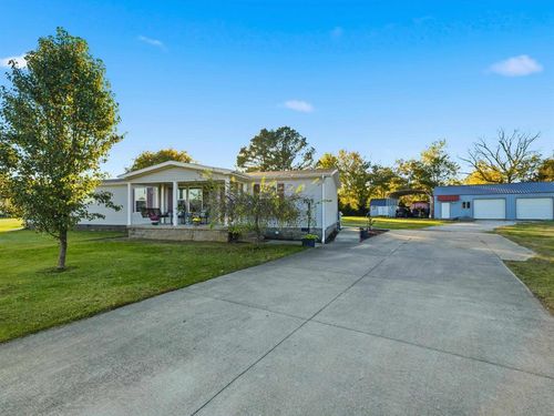 8969 Hideaway Ct, Maceo, KY, 42355-9606 | Card Image