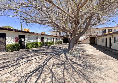 1008 Alvarado Dr Se, Albuquerque, NM, 87108-4751 | Card Image