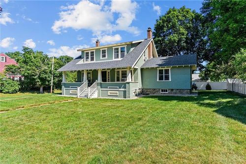 548 School Street, Dighton, MA, 02764 | Card Image