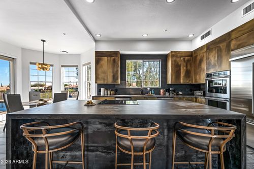 15831 E Thistle Dr, Fountain Hills, AZ, 85268-4346 | Card Image