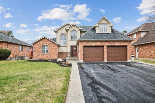 230 Appleby Rd, Ancaster, ON, L9G2V7 | Card Image