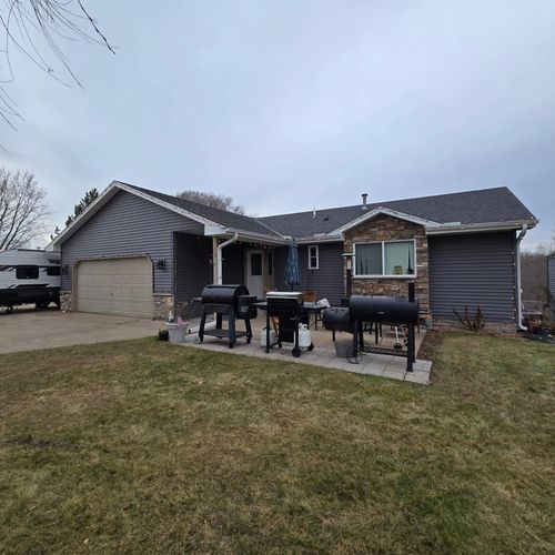 26130 Rum River Dr Nw, Isanti, MN, 55040-5327 | Card Image
