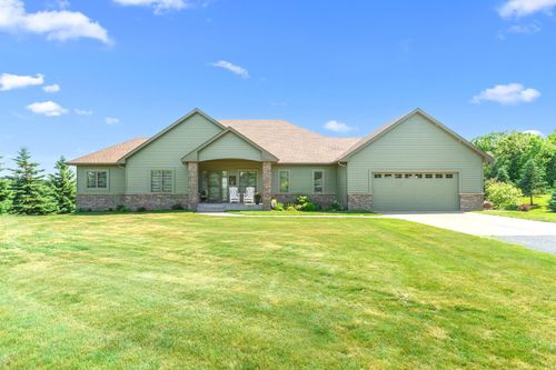 2095 250th St, SAINT CROIX FALLS, WI, 54024-7922 | Card Image