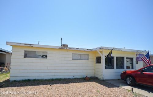 2713 Edgecliff Dr, Farmington, NM, 87402-4527 | Card Image