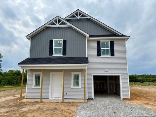 211 Hallwood Drive, Pikeville, NC, 27863 | Card Image