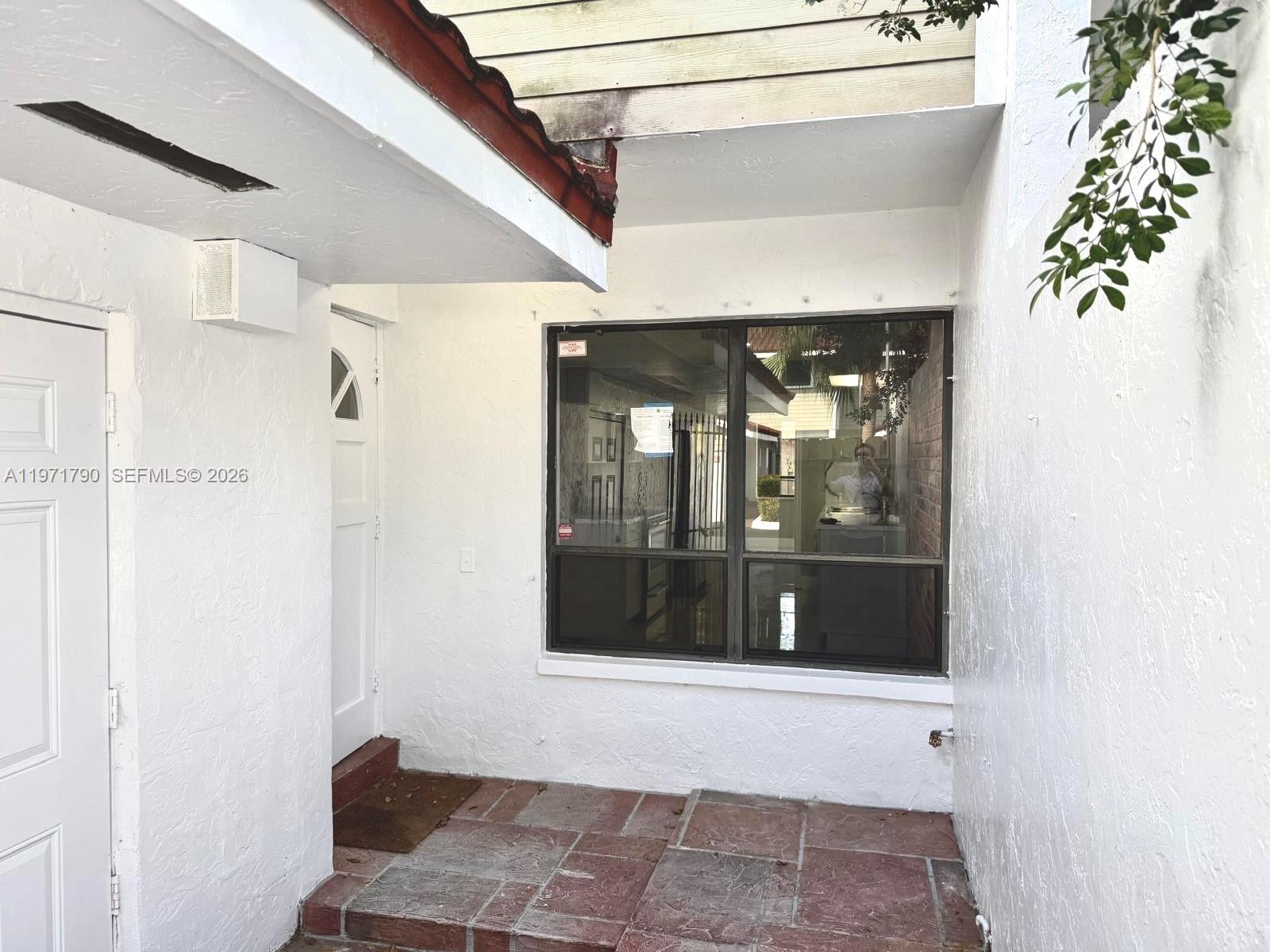 Residential in Hollywood 2