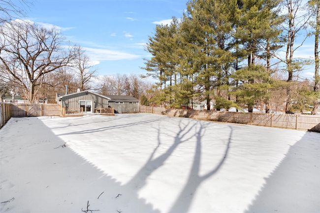 View of yard with fence | Image 42